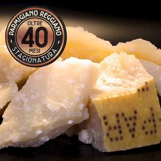 Parmigiano Reggiano DOP – lagret 40 mdr., 500 g eller 1 kg