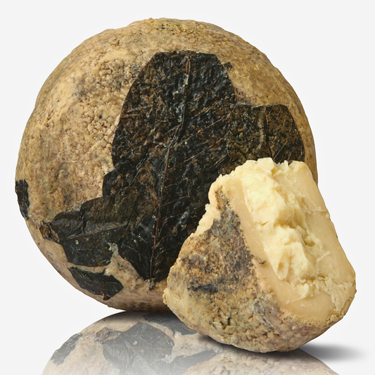 Pecorino Stagionato Noce - Valnødde-fermenteret -  Lagret 5-12 mdr. - 530 gr.